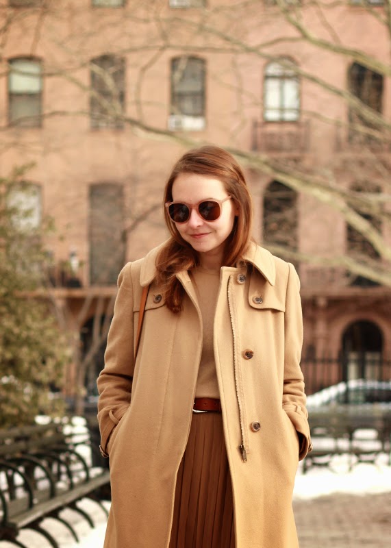 The Steele Maiden: Camel wool coat, cashmere sweater and pleated midi skirt