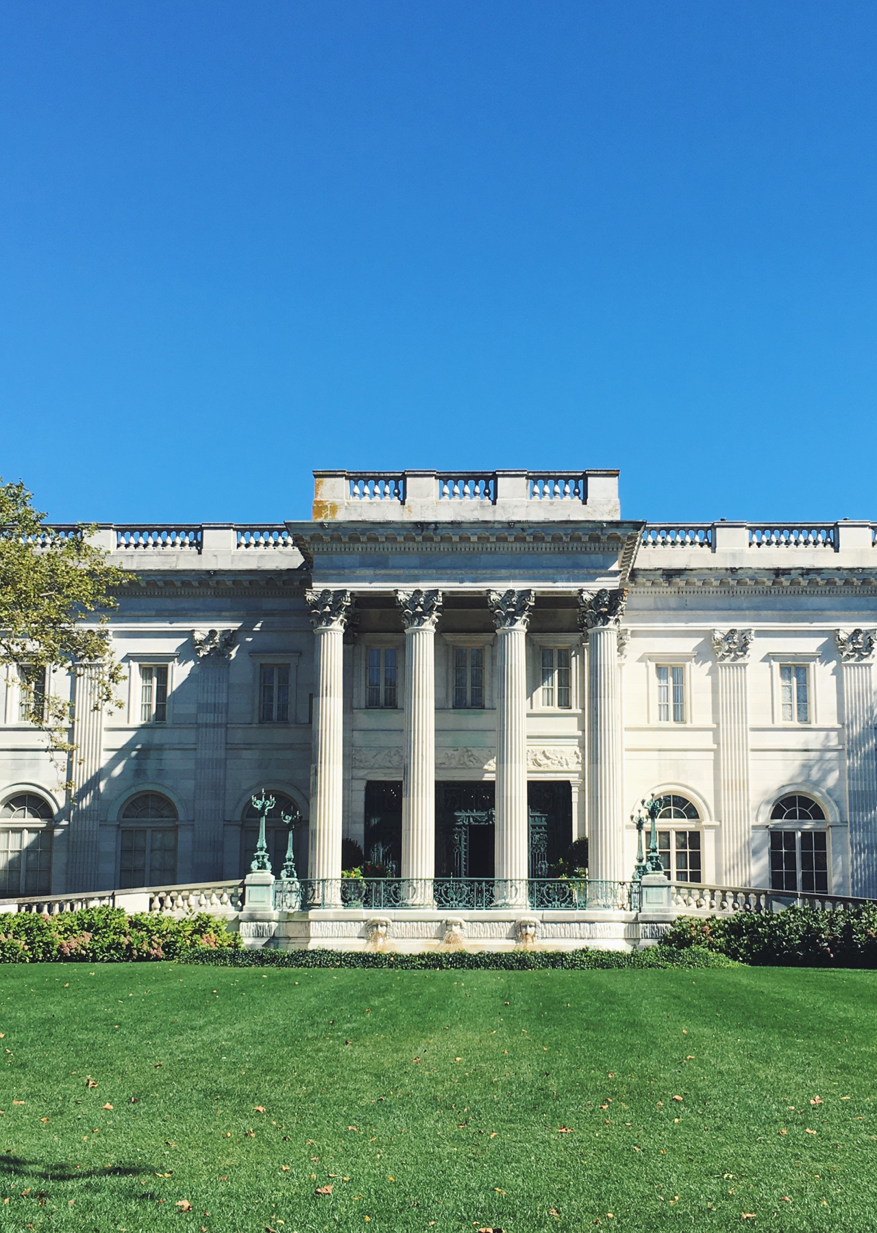 The Steele Maiden: Travel Guide to Newport, Rhode Island